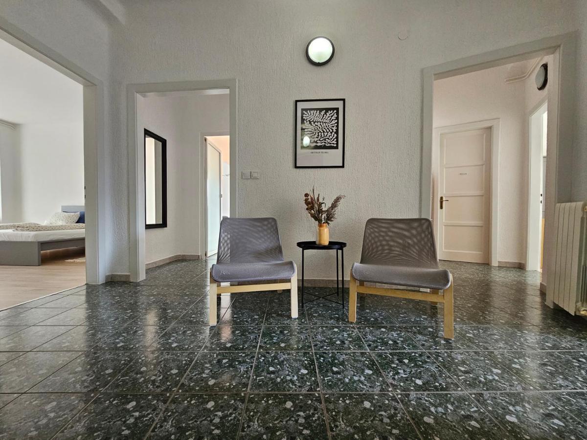 דירות Giardini Panorama - Penthouse In The Heart Of PUY מראה חיצוני תמונה