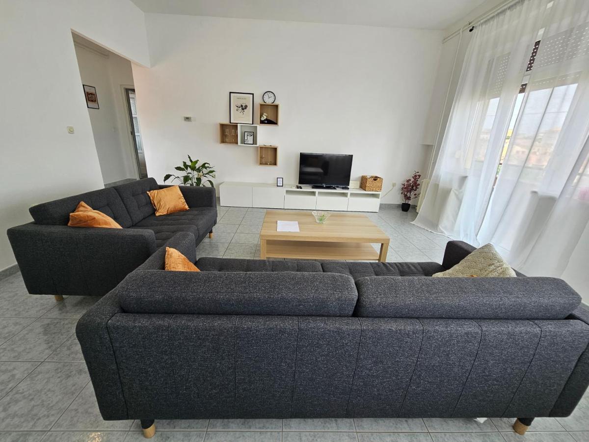 דירות Giardini Panorama - Penthouse In The Heart Of PUY מראה חיצוני תמונה