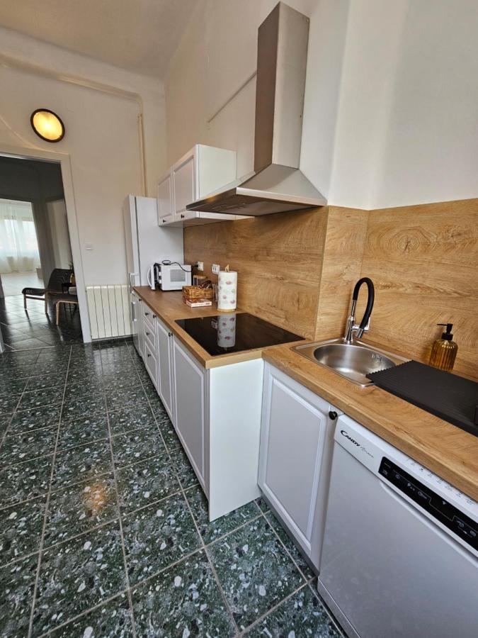 דירות Giardini Panorama - Penthouse In The Heart Of PUY מראה חיצוני תמונה