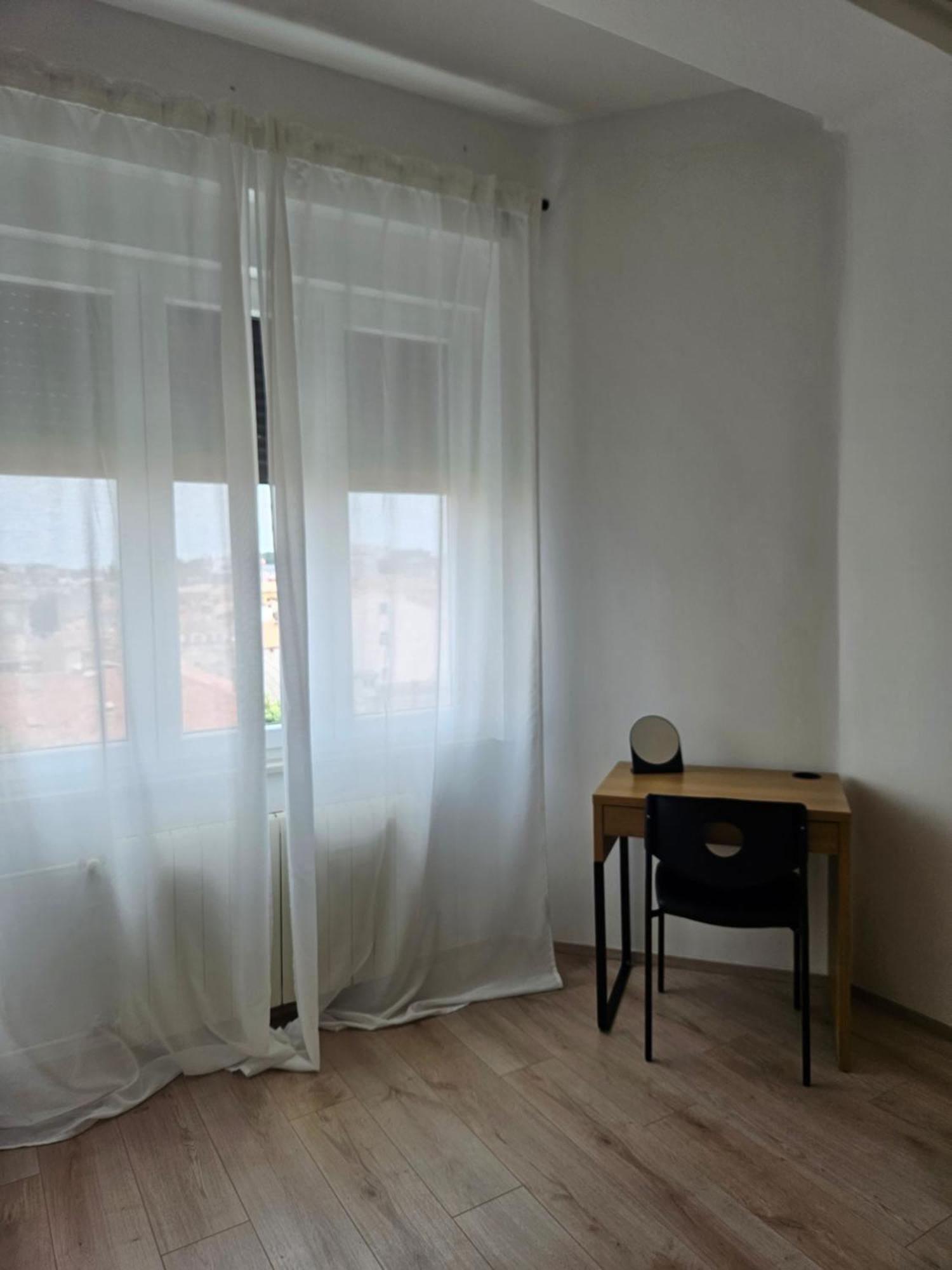 דירות Giardini Panorama - Penthouse In The Heart Of PUY חדר תמונה